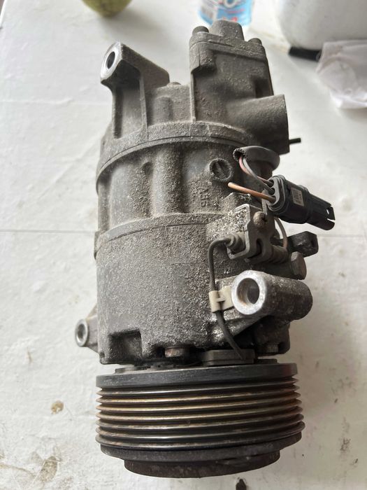 Compresor AC aer conditionat BMW Seria 1 E87 LCI 116i 90kW 122CP 2008 - Cod 9156820-02
