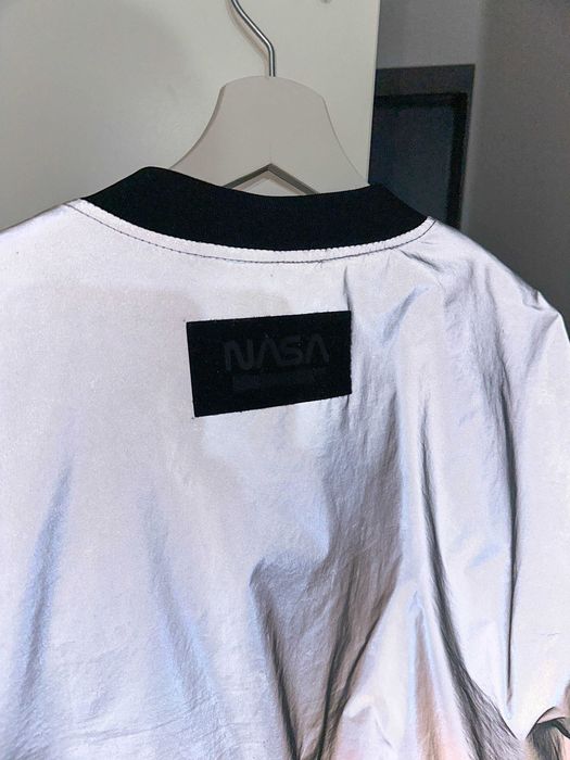 geaca reflectorizanta nasa x pull bear