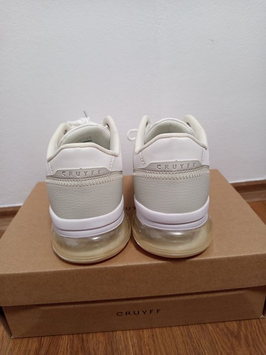 Дамски маратонки Cruyff 39 номер Нови
