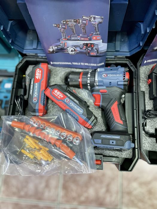 аккумуляторный шуруповерт,