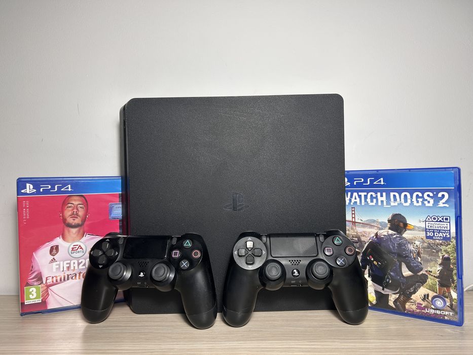Play station 4 slim 1tb 2 controllere 2 jocuri