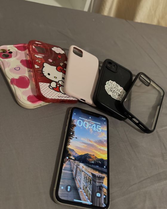 Iphone 11 64gb.