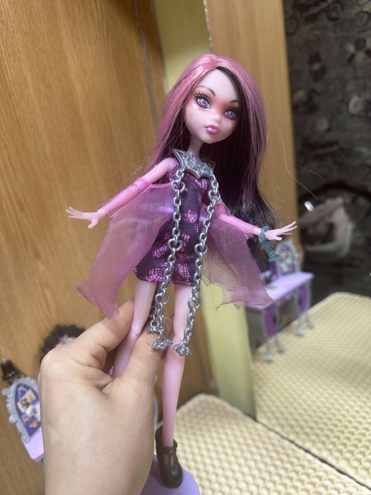 Продам куклу  монстр хай!