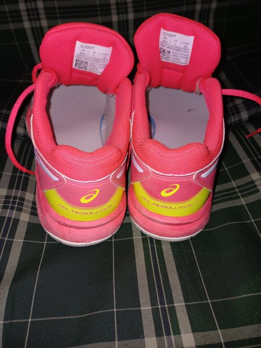 Adidași Asics mărimea 36