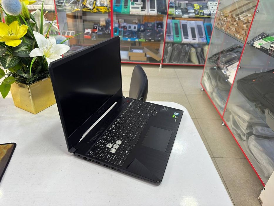 Asus Tuf Gaming i5-9300H 8/1256 SSD Nvme GTX 1650-4gb