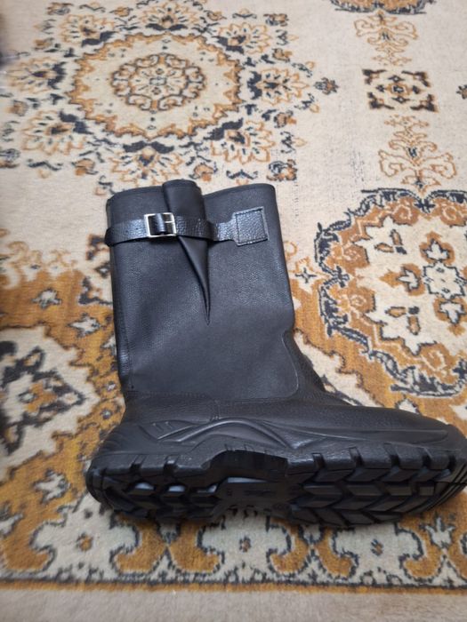 Продам сапоги рабочие рр 41 и 43 спецодежда