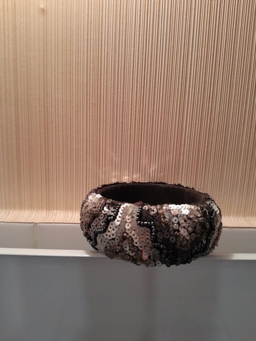 Браслет на руку женский