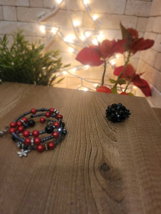 Комплект ръчно изработени колие, гривна и пръстен / подарък за жена