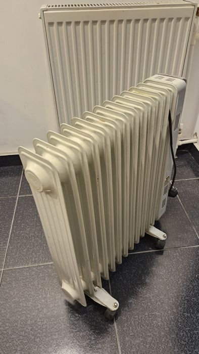 Calorifer electric cu ulei