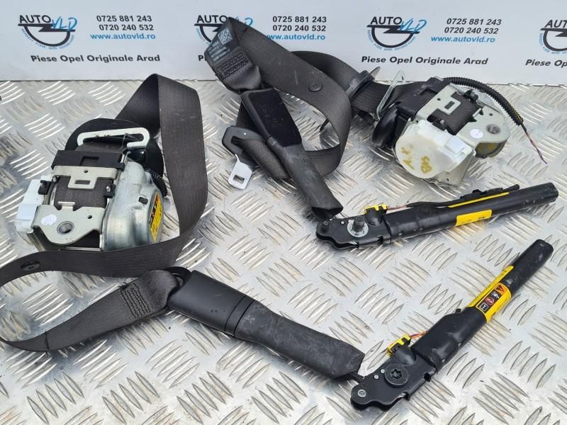 Set centuri siguranta fata spate Opel Astra K