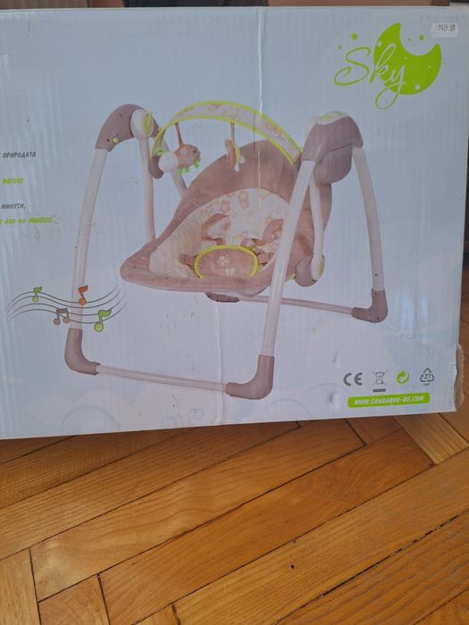 Бебешки  шезлонг-люлка!