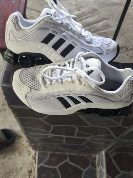 Adidas original mărimea 43