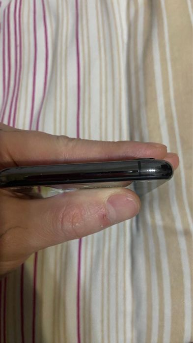 Продам iphone xs 256