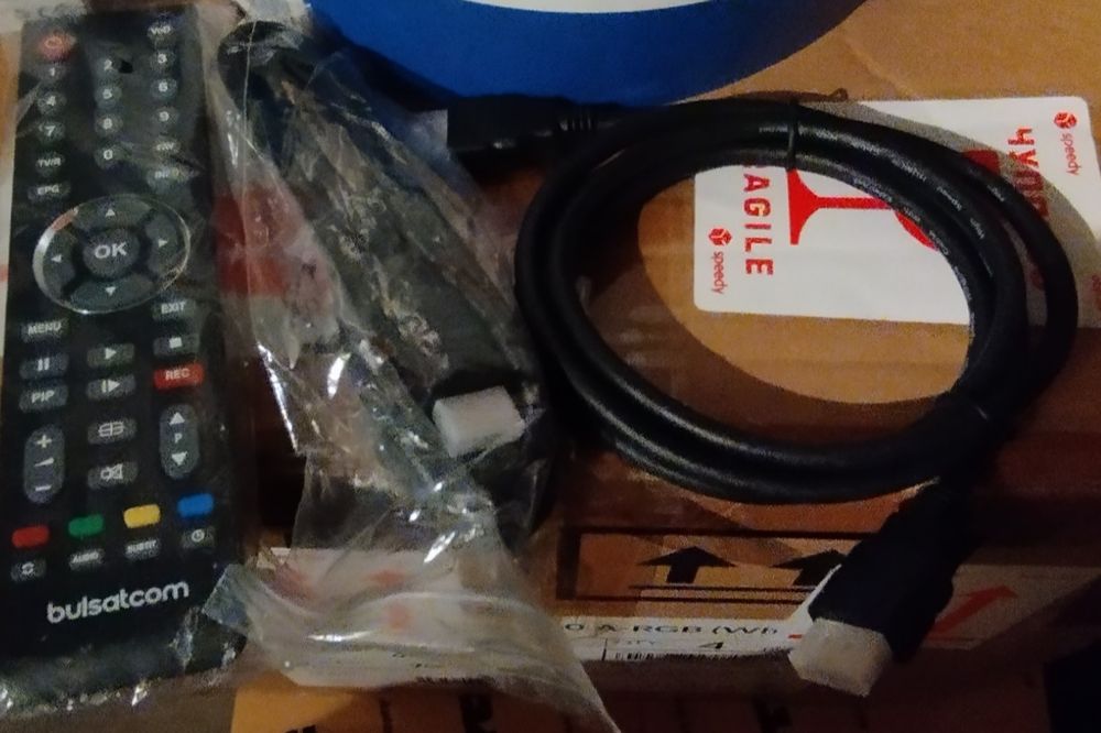 Дистанционни Булсатком Фюжън Fusion,ХД кабели и адаптери