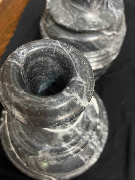 Парные мраморные вазочки, натуральный каменьTabiiy marmardan juft vazo