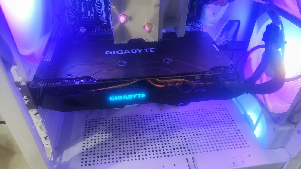 Gygabyte rx570 4gb