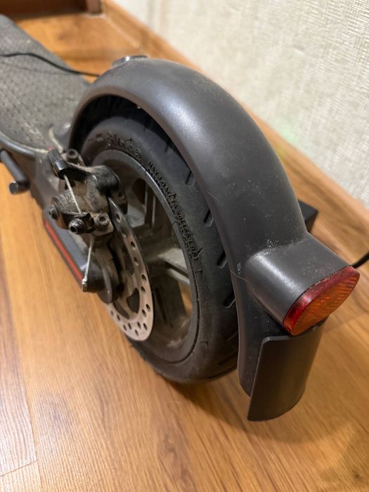 Xiaomi Mi Electric Scooter Pro (original)