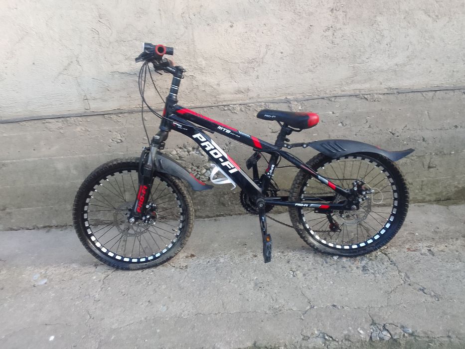 Велик не знаю какой