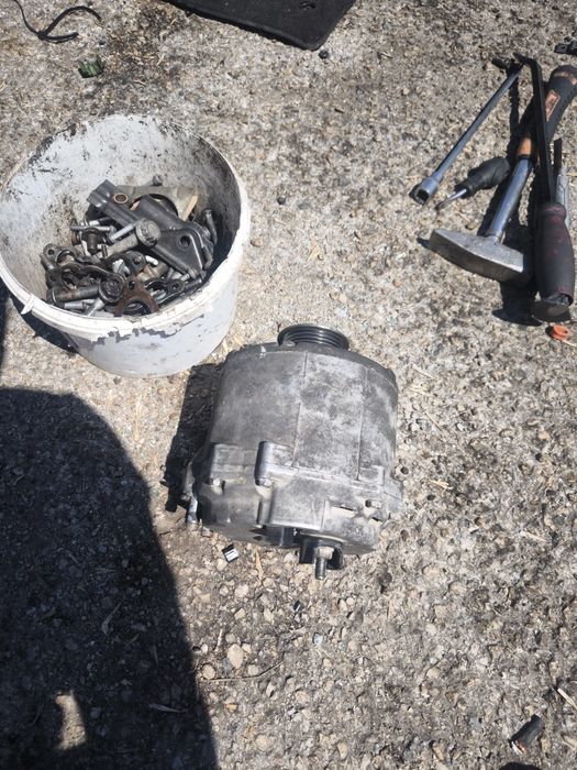 Генератор Audi VW 4.2Tdi