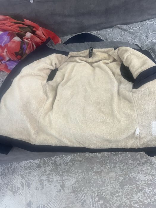 Продам продам куртку зимняя