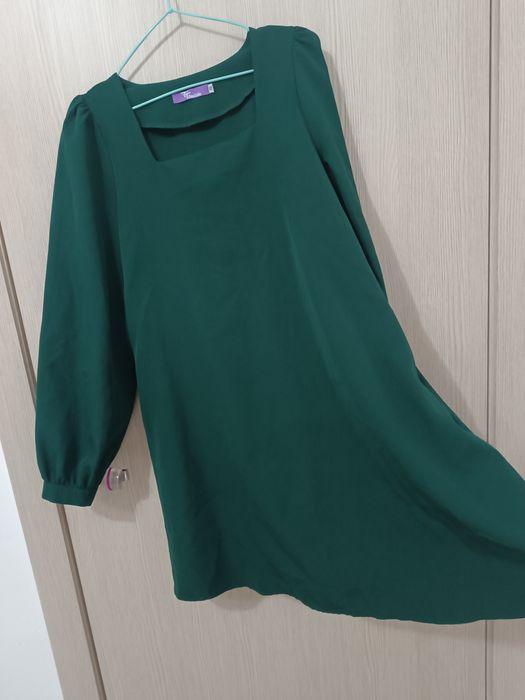 Продам платья.Одевала 1раз.