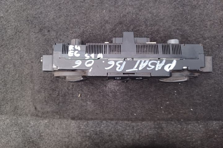 Comanda AC 1K0820047DF 5HB008719 1K0820047DF 5HB008719 Volkswagen VW