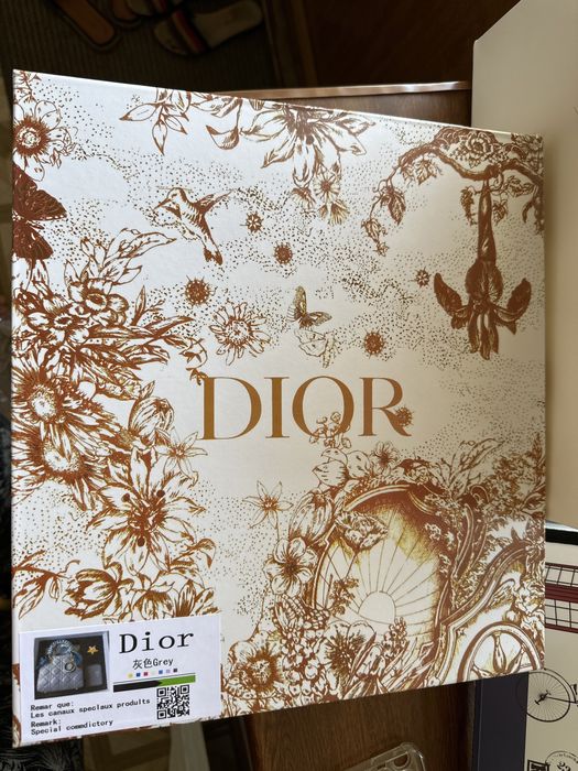 Сумка Dior новая.