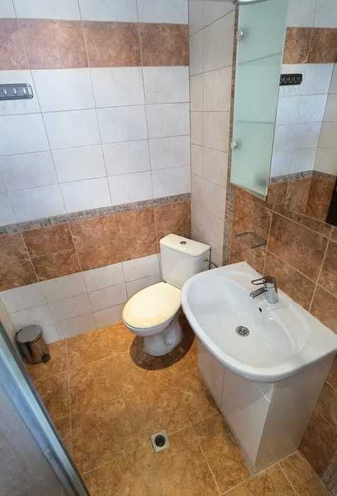 Продава се Тристаен апартамент в Велико Търново, Център - 94 кв.м за 1596 €/кв.м - Снимка #7