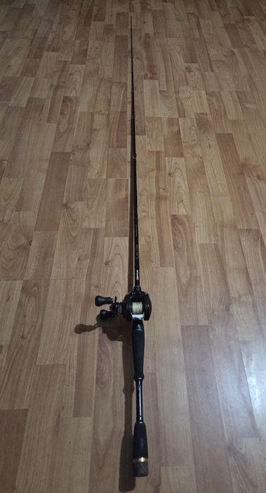 Lansetă Colmic Herakles Calida Pro Evolution 2.13m 7-21g + Mulinetă Baitcasting