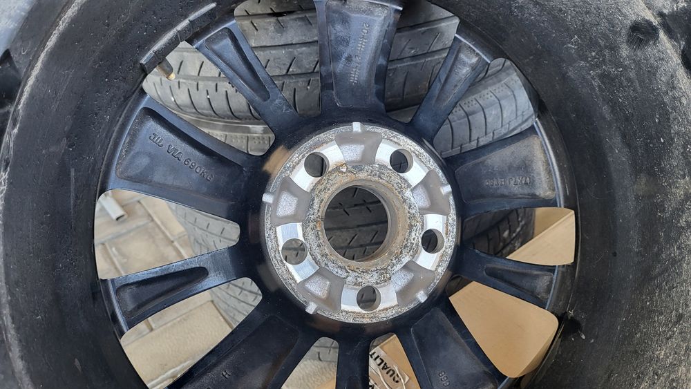 Продам комплект диски R17