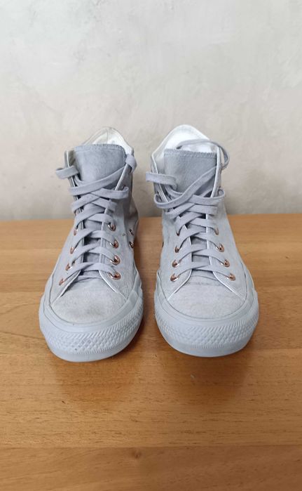 Converse-Много Запазени