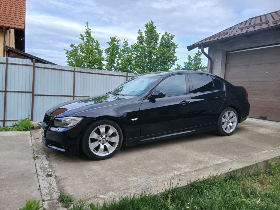BMW E90 320d, automat, M pachet fabrica