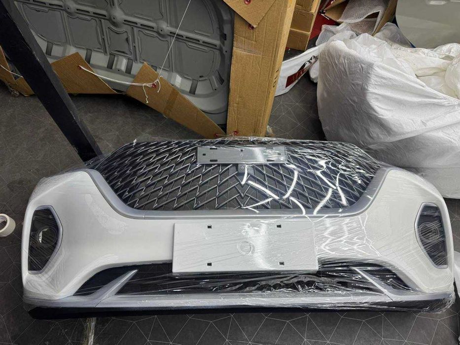 Бампер Передний в сборе