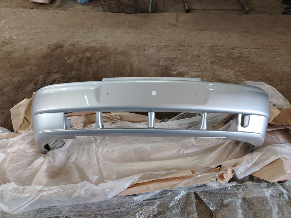 Продам бампер ваз 2110 новый.