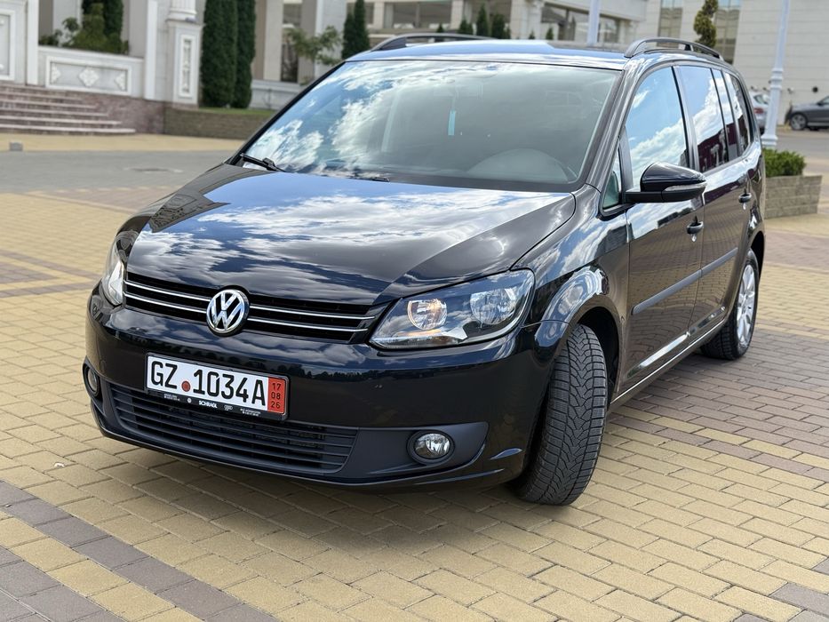 VW Touran Comfortline 7 Locuri 1.6TDI E5