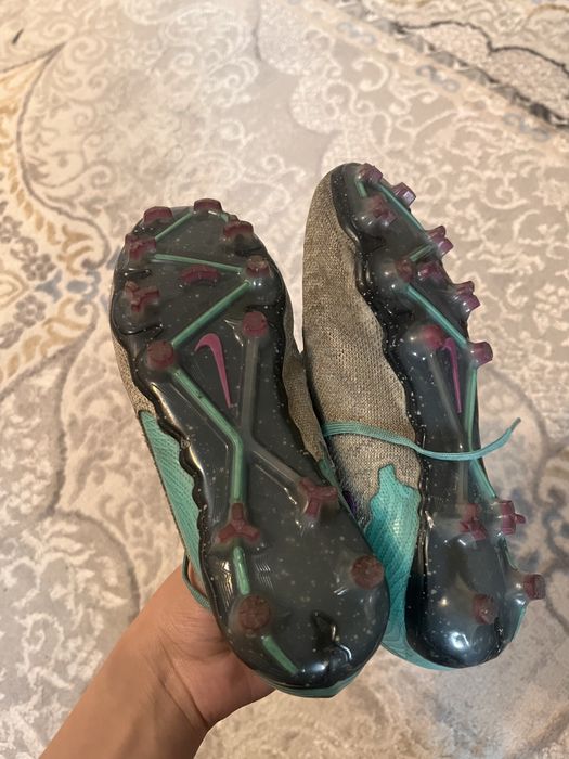 Бутсы Nike Phantom GX Elite FG