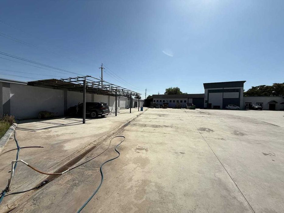 ХХХ Бектемирда База сотилади 40 сотих