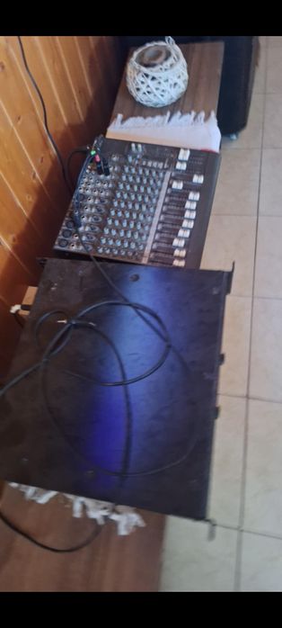 2 seturi de boxe mari cu sistem cu fire cu tot