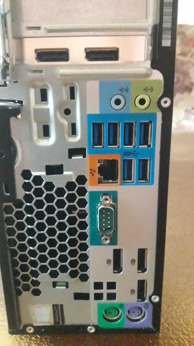 HP Z240 WORKSTATION SSF 300.    170lv