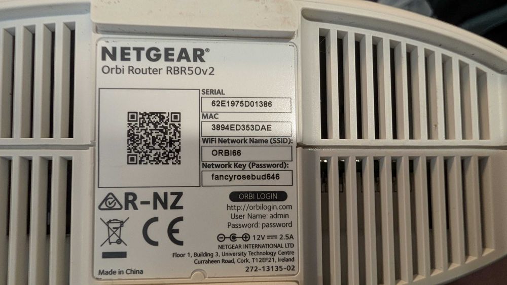 Netgear Orbi RBR50v2 / Sistem MESH Netgear