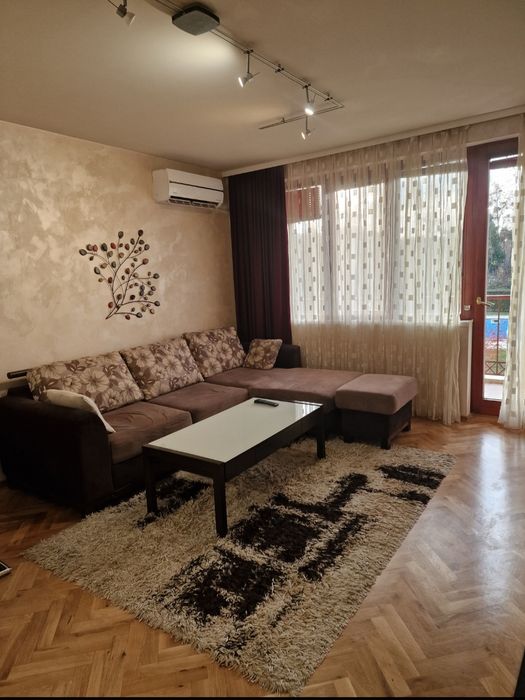 Дава се под наем Двустаен апартамент в Варна, Бриз - 68 кв.м за 498.27 € - Снимка #1