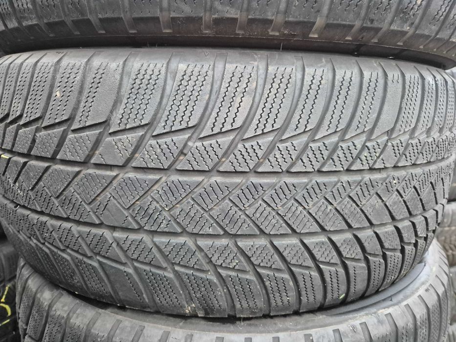 4 Anvelope M+S - 235/50/19 - Bridgestone - APP NOI - DOT 2020