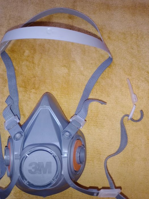 Респираторна полумаска 3М 6300