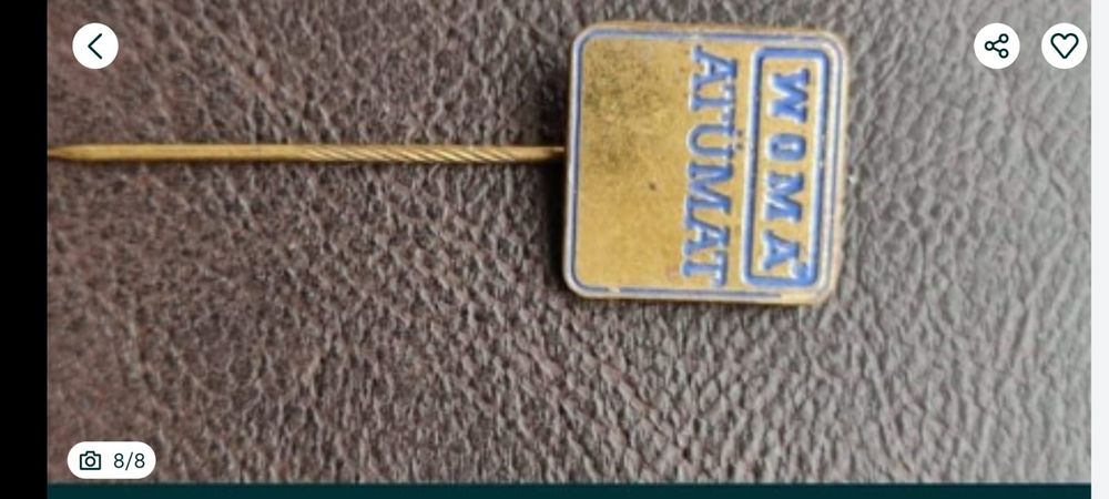 Insigne , medalioane , brelocuri , poetcarduri  vintage