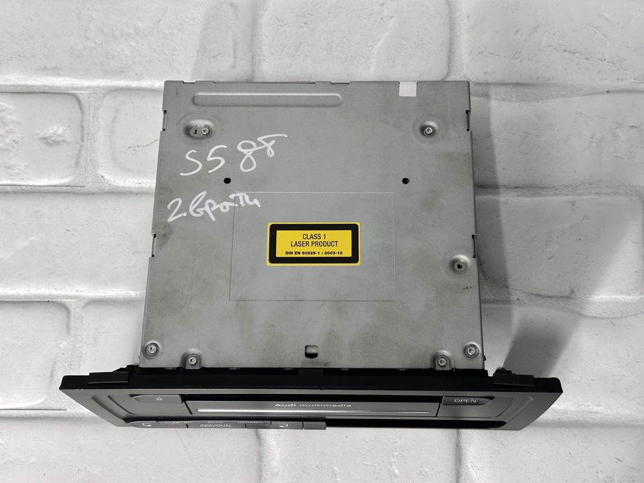 Мултимедия AUDI A4 A5 Q5 8T1035666A