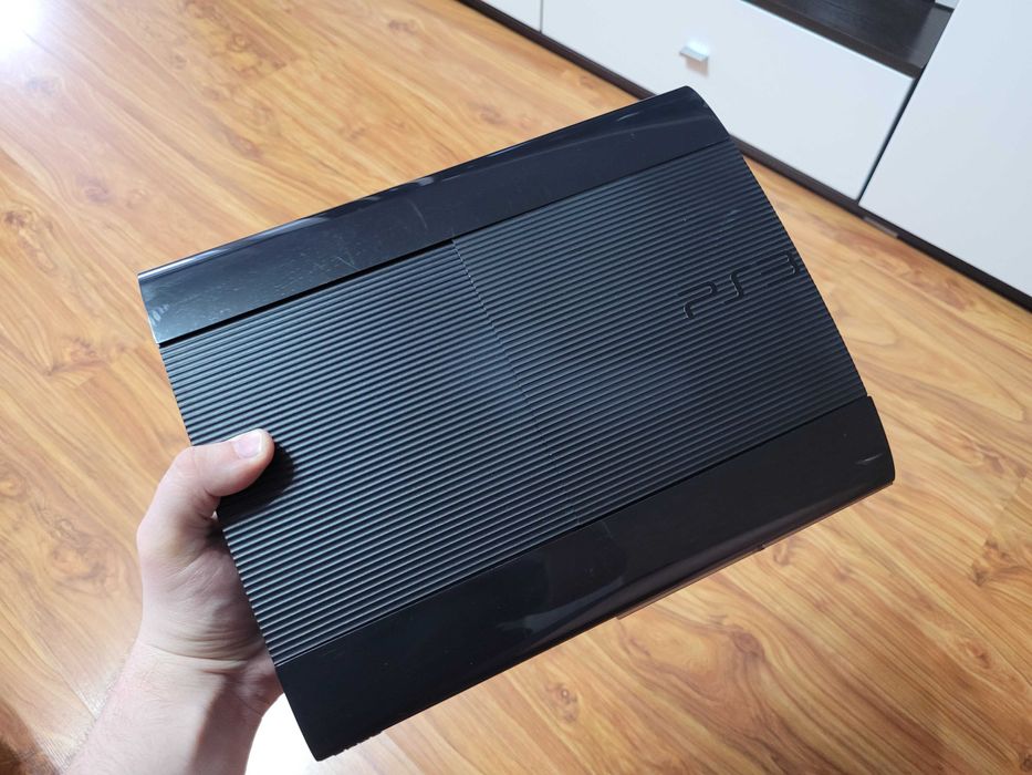 Playstation 3 Super Slim прошитая