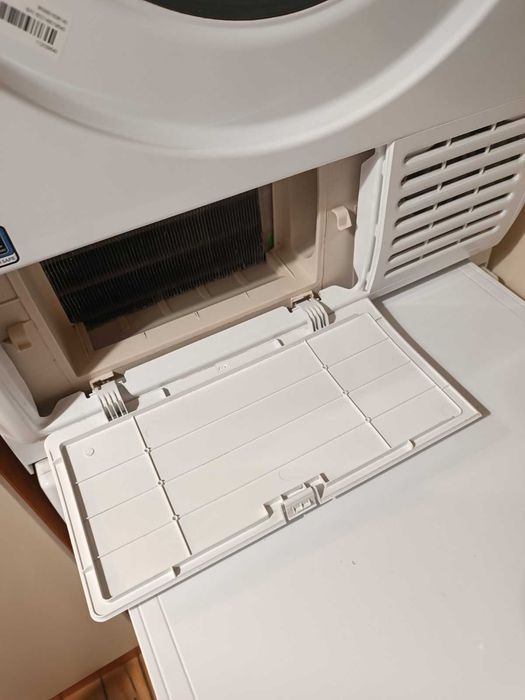 Сушилня WHIRLPOOL с термопомпа – 8 кг – в гаранция