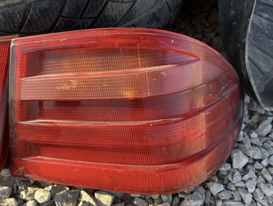 Задний стоп фар лупарик w210