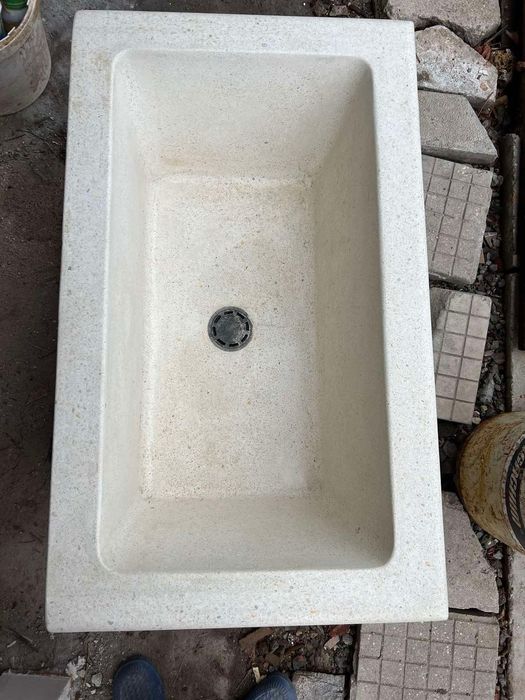 Корито от мозайка шлайфано обработено с импрегнатори   и сифон