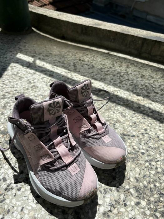 Дамски маратонки NIKE